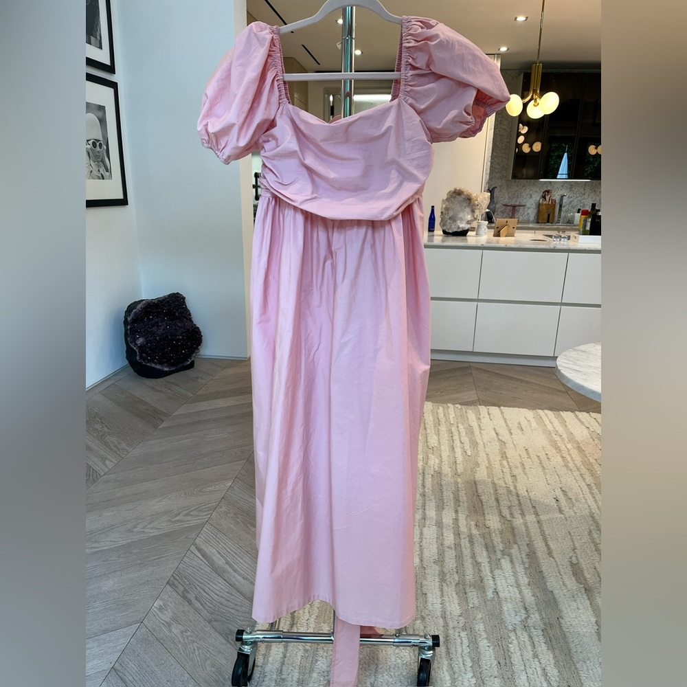 Elegant Pink Puff Sleeve Dress